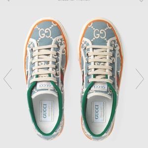 Authentic Womens Gucci tennis sneakers